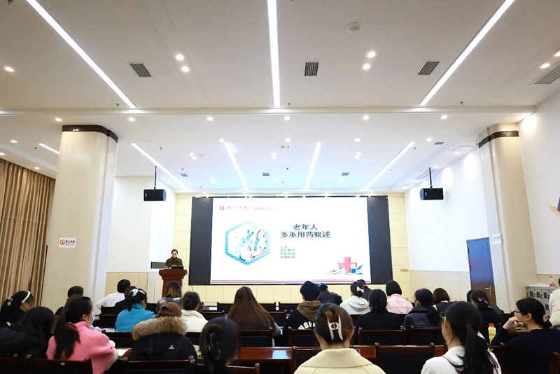 我院開展老年片區(qū)護(hù)理理論培訓(xùn)