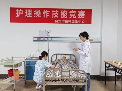 我院舉辦規(guī)培學(xué)員護(hù)理操作技能競(jìng)賽